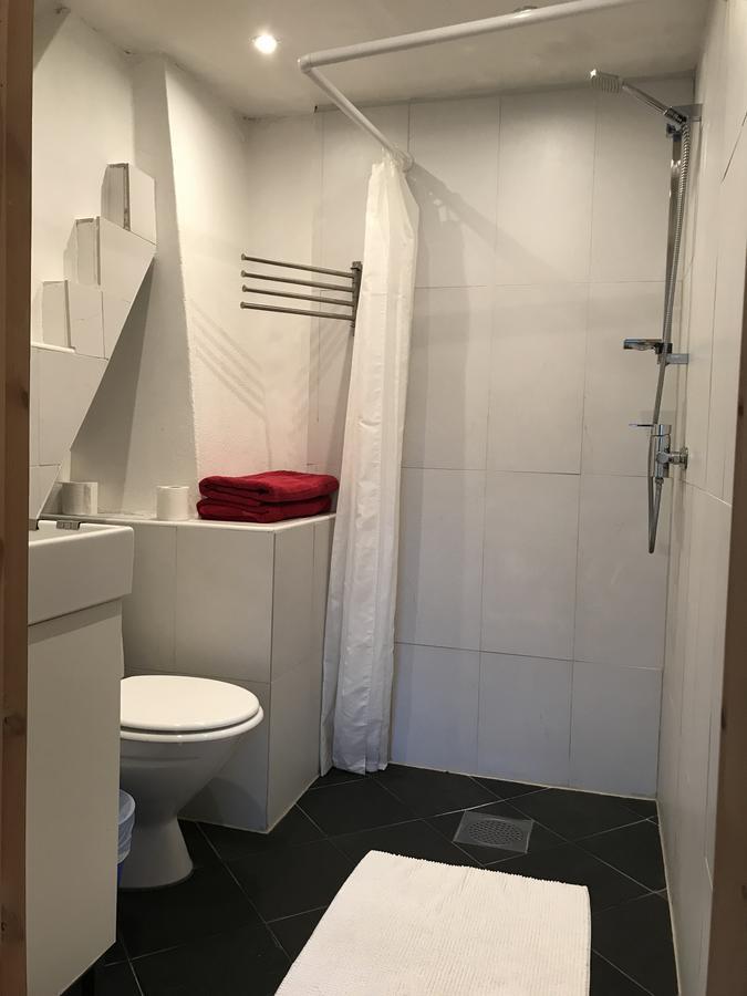 Bankeryd Mamma Carinas Pensionat B&B מראה חיצוני תמונה