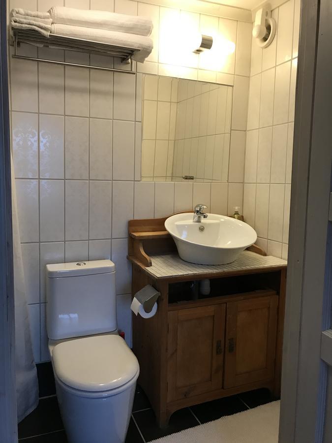 Bankeryd Mamma Carinas Pensionat B&B מראה חיצוני תמונה